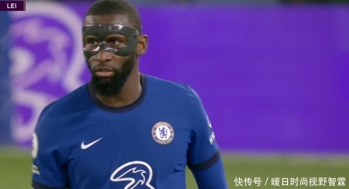 渲染升级 + 卡顿再见！《300 英雄》网页版解锁修仙乱斗新体验！