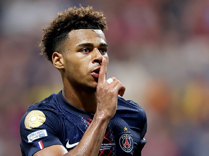 对标《恋与深空》，去年净利暴涨的IGG正筹备新乙游？