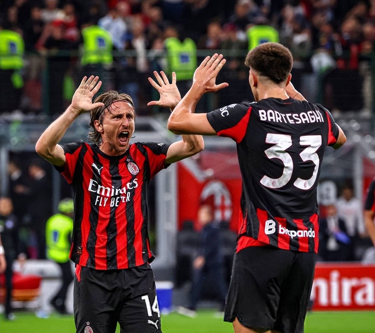 单线作战！曼联两大杯赛均一轮游 转攻英超不进前四就是彻底失败