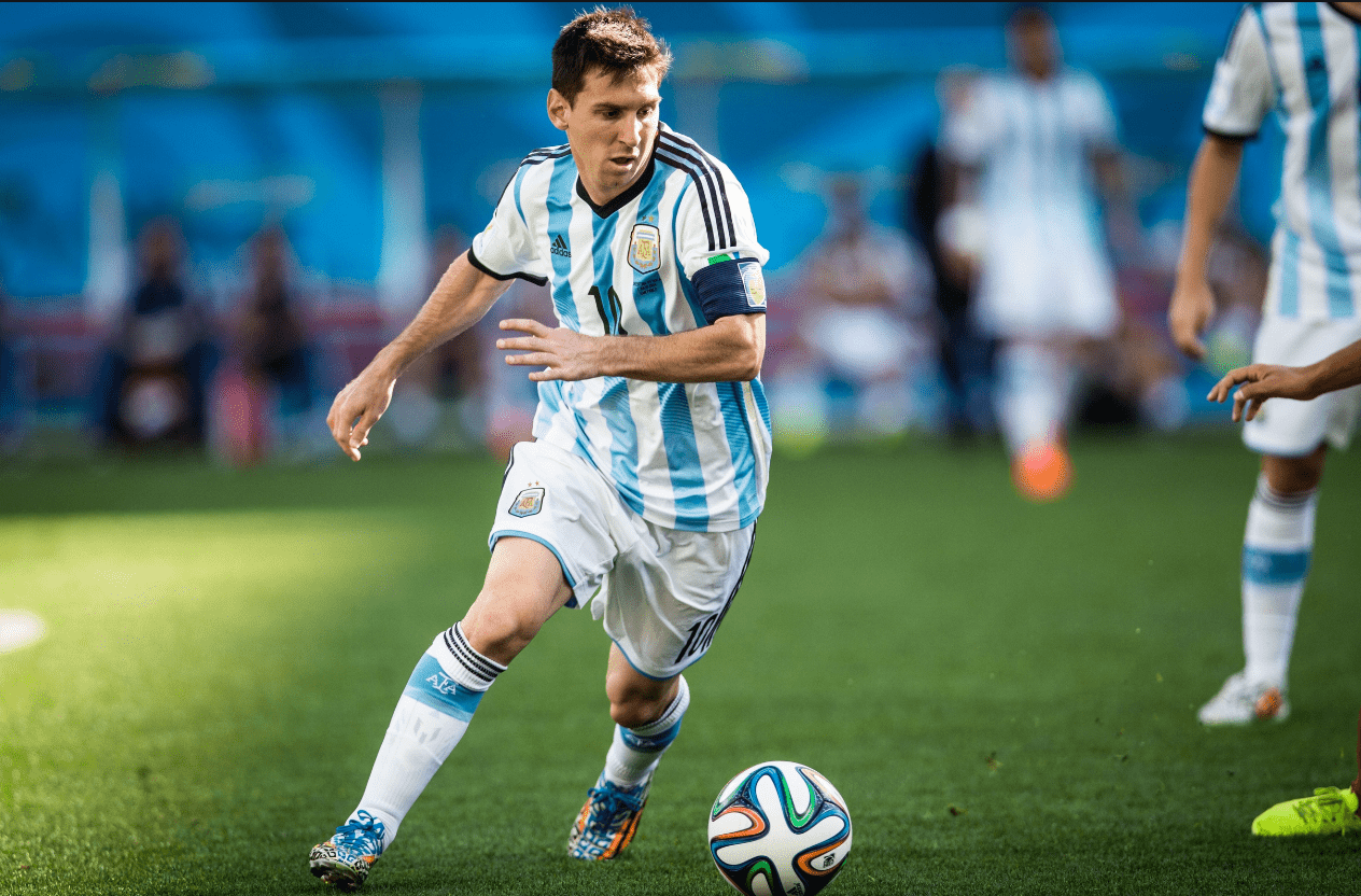 《天下贰·经典版》首年运营规划公开，1月9日中午12点带你回归纯粹国韵江湖！