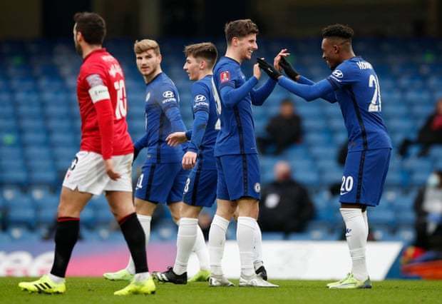 做了一件全行业都不敢做的事，腾讯这款长青游戏让我感到陌生