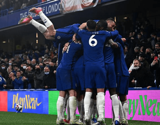 关注 ｜ 阿隆索的“帅位保卫战”，成了维尼修斯pk西蒙尼3.0